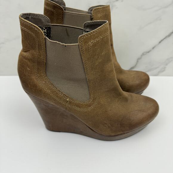 Seychelles Women's Leather Wedge Chelsea Bootie Boot Brown Size 9.5 - Picture 2 of 10